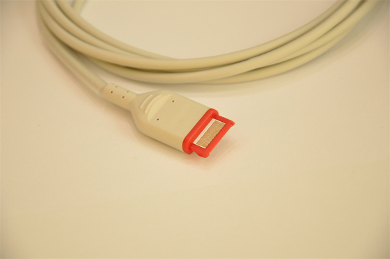 Cable d'adaptateur de radicaux SpO2 compatible de qualité médicale en TPU protégé