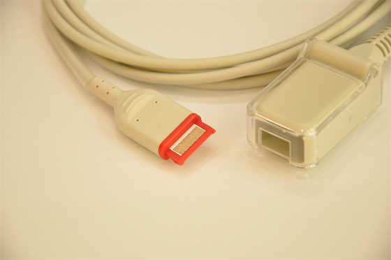 Cable d'adaptateur de radicaux SpO2 compatible de qualité médicale en TPU protégé