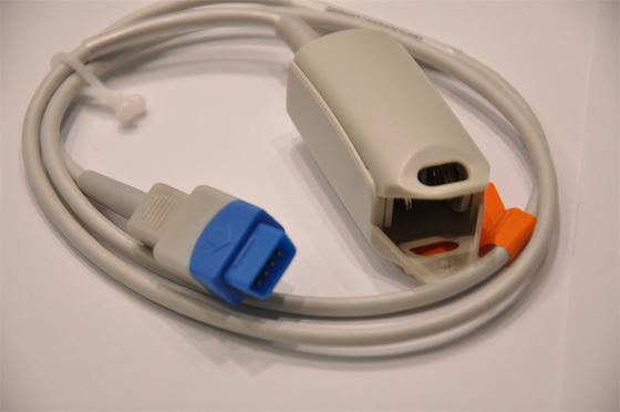 TS-F-D 1m Pour adultes, le doigt Spo2 est une sonde TruSignal pour le moniteur du patient.